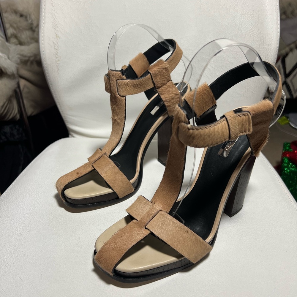 CALVIN KLEIN COLLECTION HEELS 39 EU